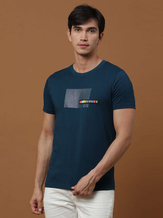 Estilocus Teal Blue Crew Neck Printed T Shirt shop online at Estilocus. 100% Cotton Designed and printed on knitted fabric. The fabric is stretchy and lightweight, with a soft skin feel and no wrinkles. Crew neck collar which is smooth on the neck and kee