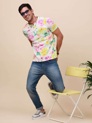 Tropical Print Henley Neck Printed T Shirt shop online at Estilocus. 100% Cotton Designed and printed on knitted fabric. The fabric is stretchy and lightweight, with a soft skin feel and no wrinkles. The Henley collar is smooth on the neck and keeps you c