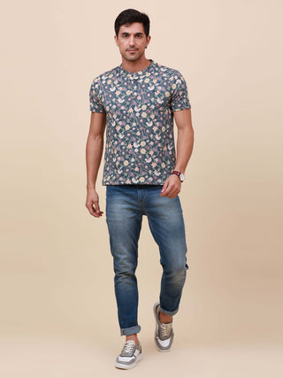 Tropical Print Henley Neck Printed T Shirt shop online at Estilocus. 100% Cotton Designed and printed on knitted fabric. The fabric is stretchy and lightweight, with a soft skin feel and no wrinkles. The Henley collar is smooth on the neck and keeps you c