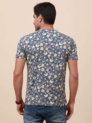 Tropical Print Henley Neck Printed T Shirt shop online at Estilocus. 100% Cotton Designed and printed on knitted fabric. The fabric is stretchy and lightweight, with a soft skin feel and no wrinkles. The Henley collar is smooth on the neck and keeps you c