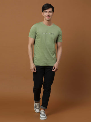 Green Luminescent Printed T Shirt shop online at Estilocus. 100% Cotton Designed and printed on knitted fabric. The fabric is stretchy and lightweight, with a soft skin feel and no wrinkles. Crew neck collar which is smooth on the neck and keeps you comfo