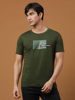 Estilocus Dk Olive Crew Neck Printed T Shirt shop online at Estilocus. 100% Cotton Designed and printed on knitted fabric. The fabric is stretchy and lightweight, with a soft skin feel and no wrinkles. Crew neck collar which is smooth on the neck and keep