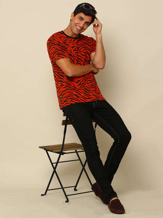 Red Tiger Crew Neck Printed T Shirt shop online at Estilocus. 100% Cotton Designed and printed on knitted fabric. The fabric is stretchy and lightweight, with a soft skin feel and no wrinkles. Flat collar is smooth on the neck and keeps you comfortable al