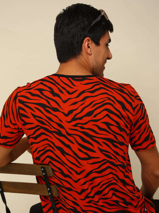 Red Tiger Crew Neck Printed T Shirt shop online at Estilocus. 100% Cotton Designed and printed on knitted fabric. The fabric is stretchy and lightweight, with a soft skin feel and no wrinkles. Flat collar is smooth on the neck and keeps you comfortable al