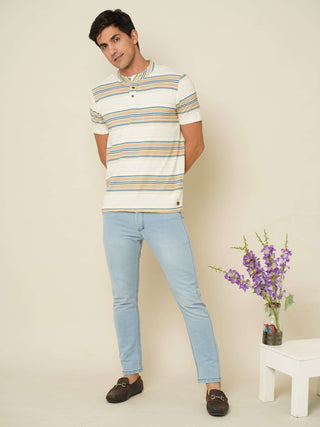 Cream Stripes Henley Neck T Shirt shop online at Estilocus. 100% Cotton Designed and printed on knitted fabric. The fabric is stretchy and lightweight, with a soft skin feel and no wrinkles. The Henley collar is smooth on the neck and keeps you comfortabl