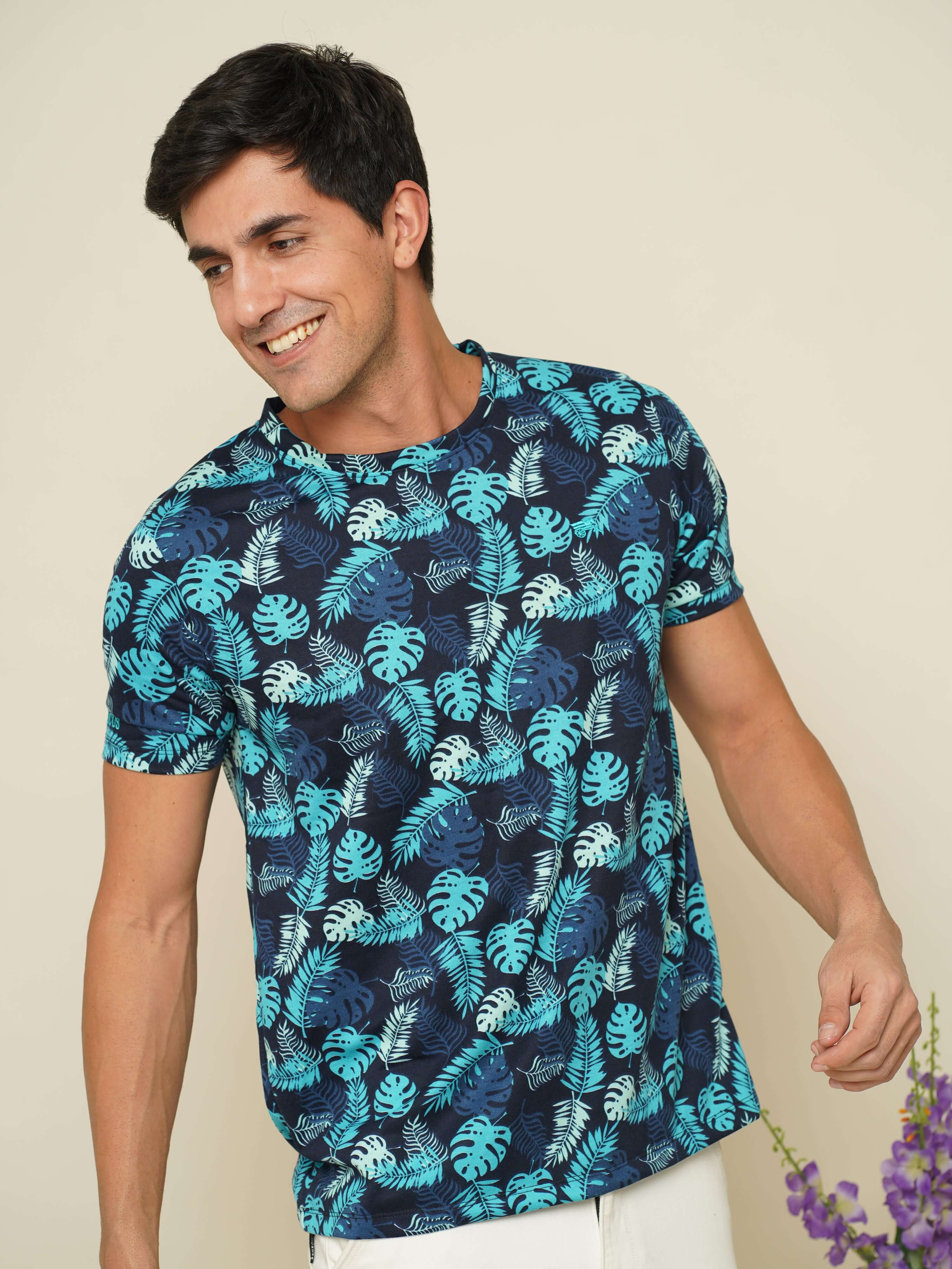 Navy/Teal Crew Neck Printed T Shirt shop online at Estilocus. 100% Cotton Designed and printed on knitted fabric. The fabric is stretchy and lightweight, with a soft skin feel and no wrinkles. Flat collar is smooth on the neck and keeps you comfortable al